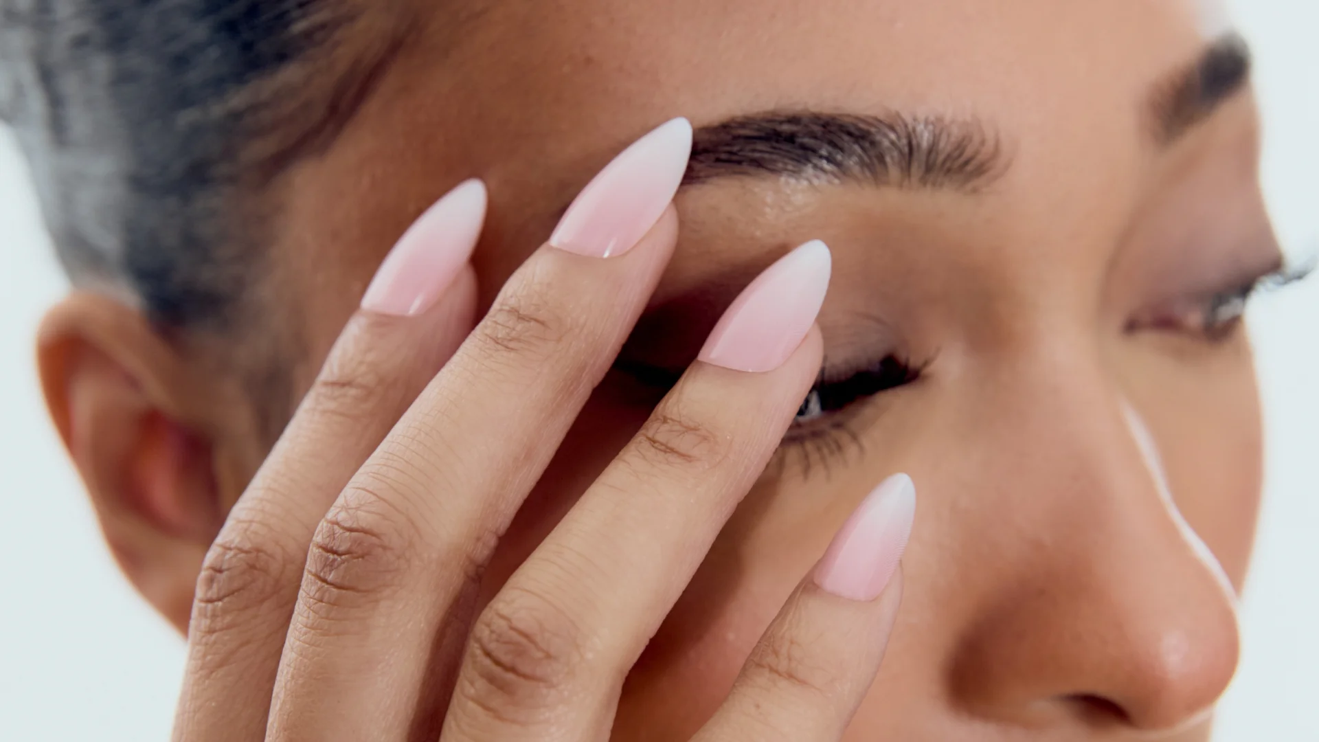 Eco-Chic Press-On Nails for Busy Women | Siva Nail Guide
