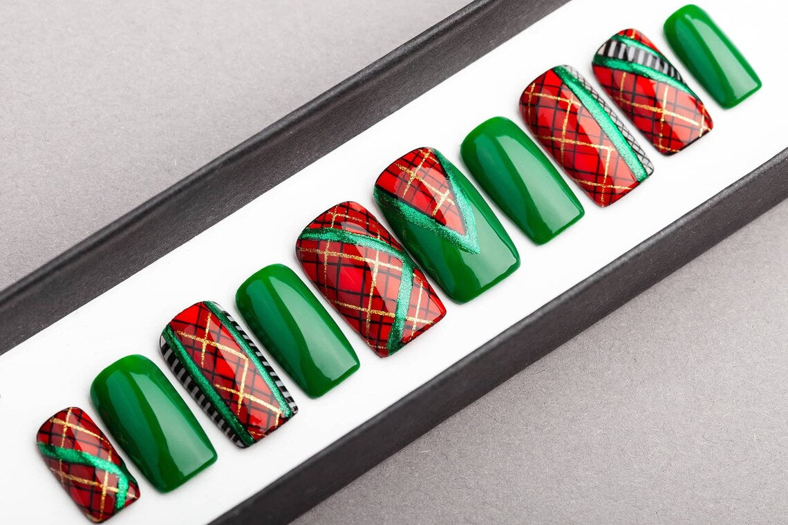 Plaid Pals Kawaii Plaid Press‑On Nails | Handmade by Siva Nail