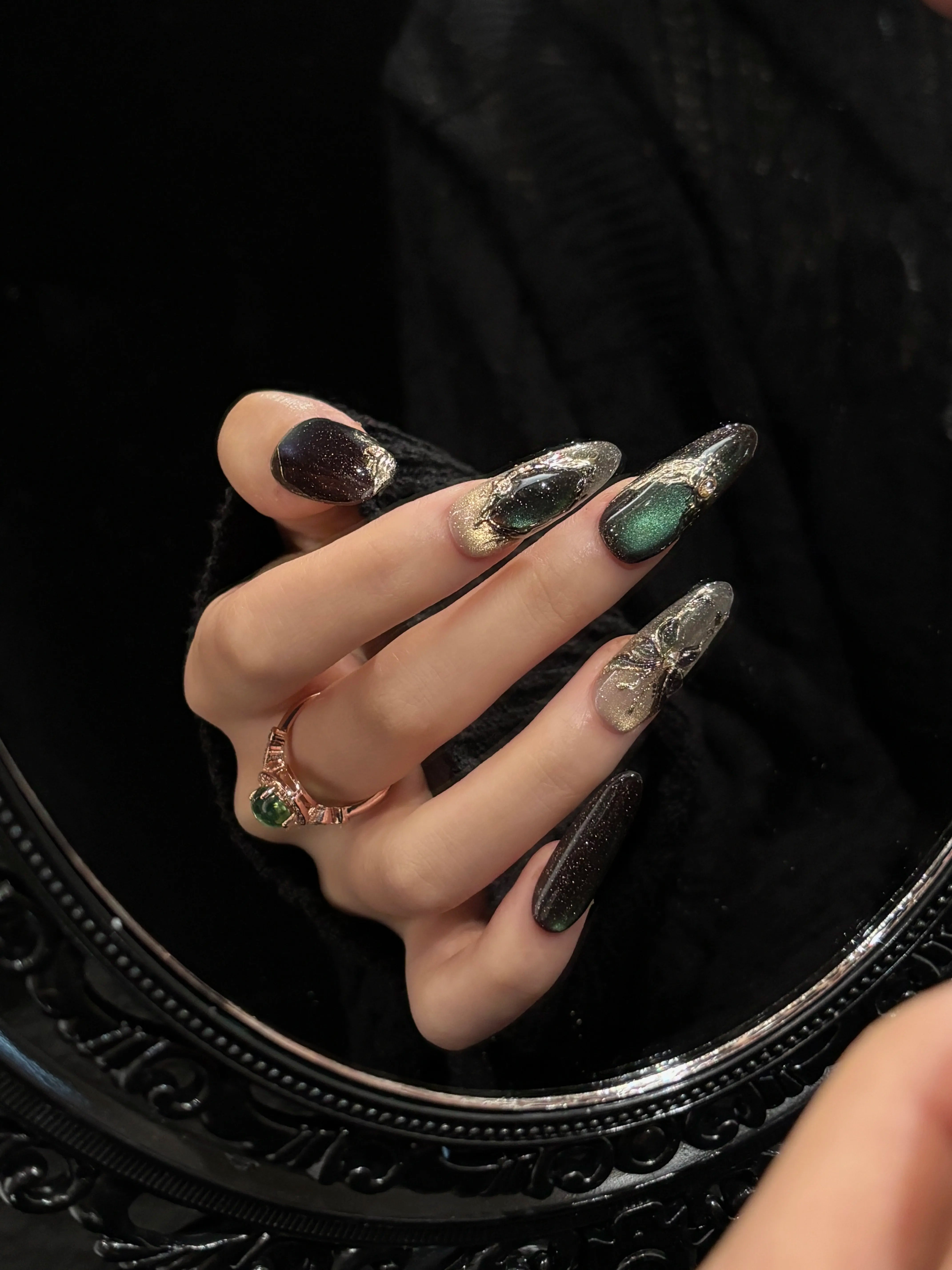 Siva Nail, Forest Gleam, Emerald Butterfly Handmade Press on Nails