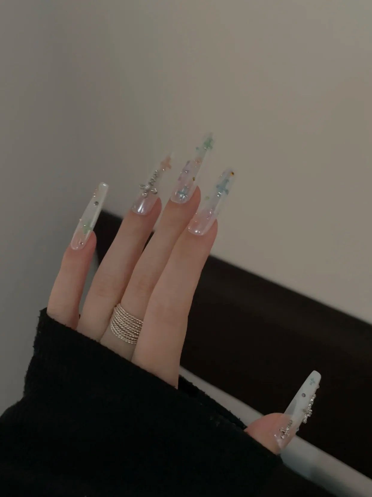 Siva Nail, Translucent Fairy - tale Charms Handmade Press on Nails