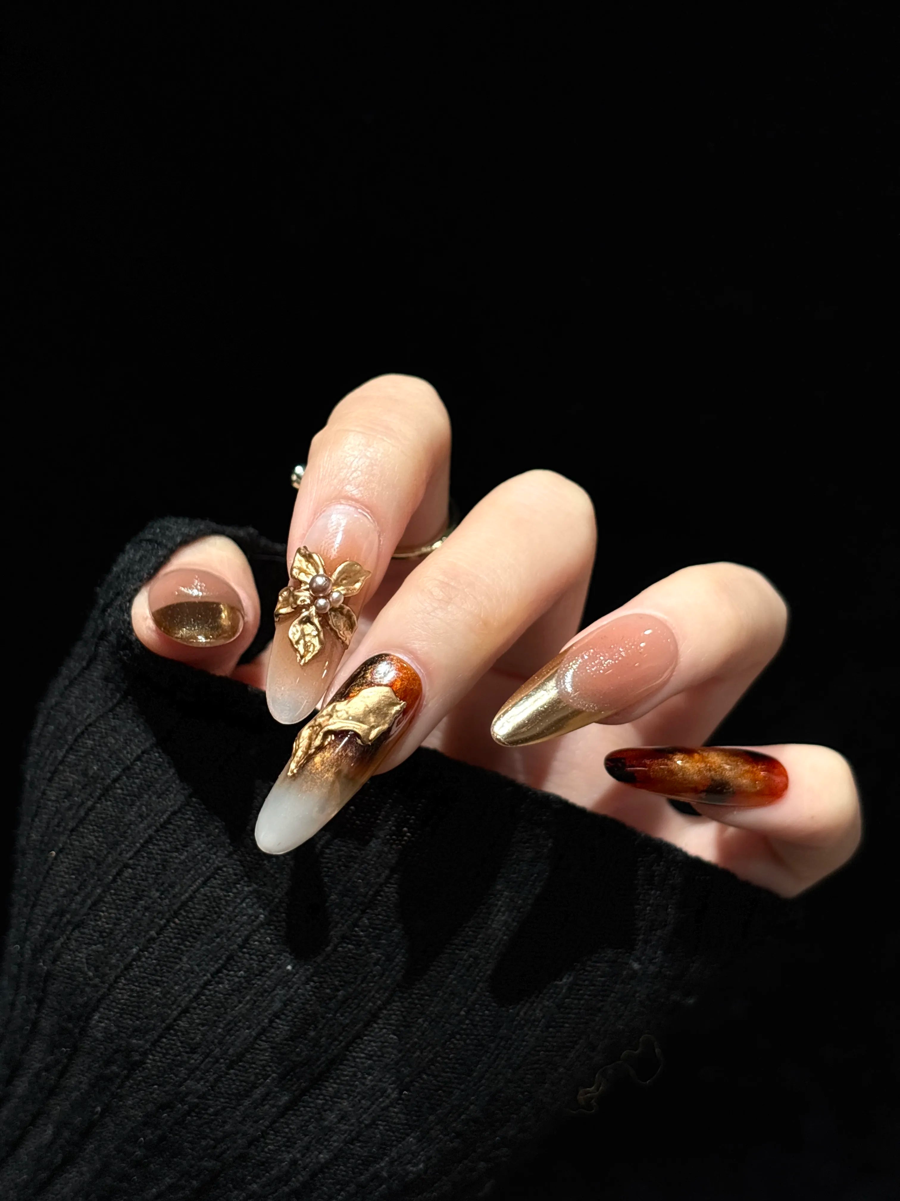 Siva Nail, Molten Bloom, Amber Gold Handmade Press on Nails