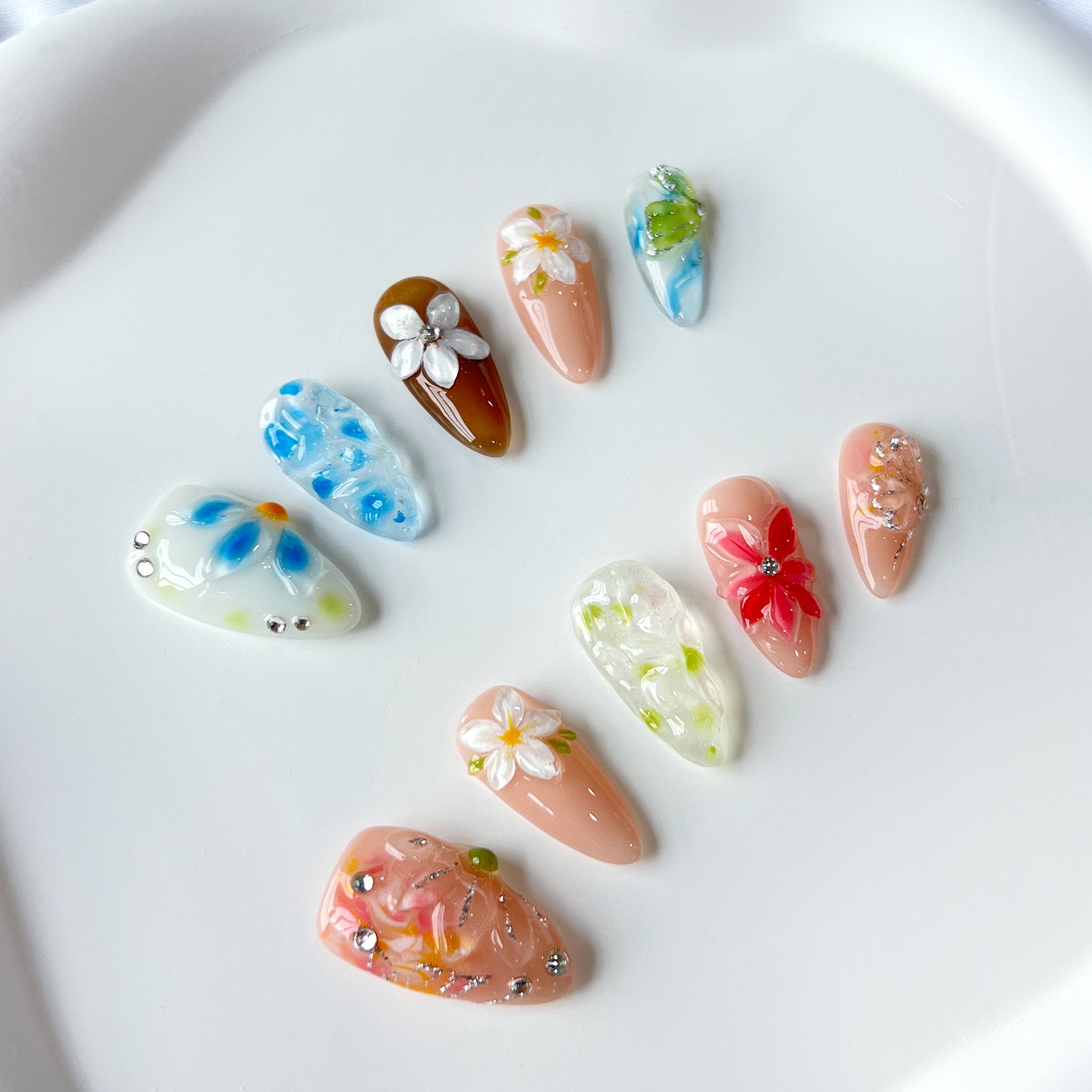 Siva Nail, Floral Daydream, Blooming Art, Handmade Press on Nails