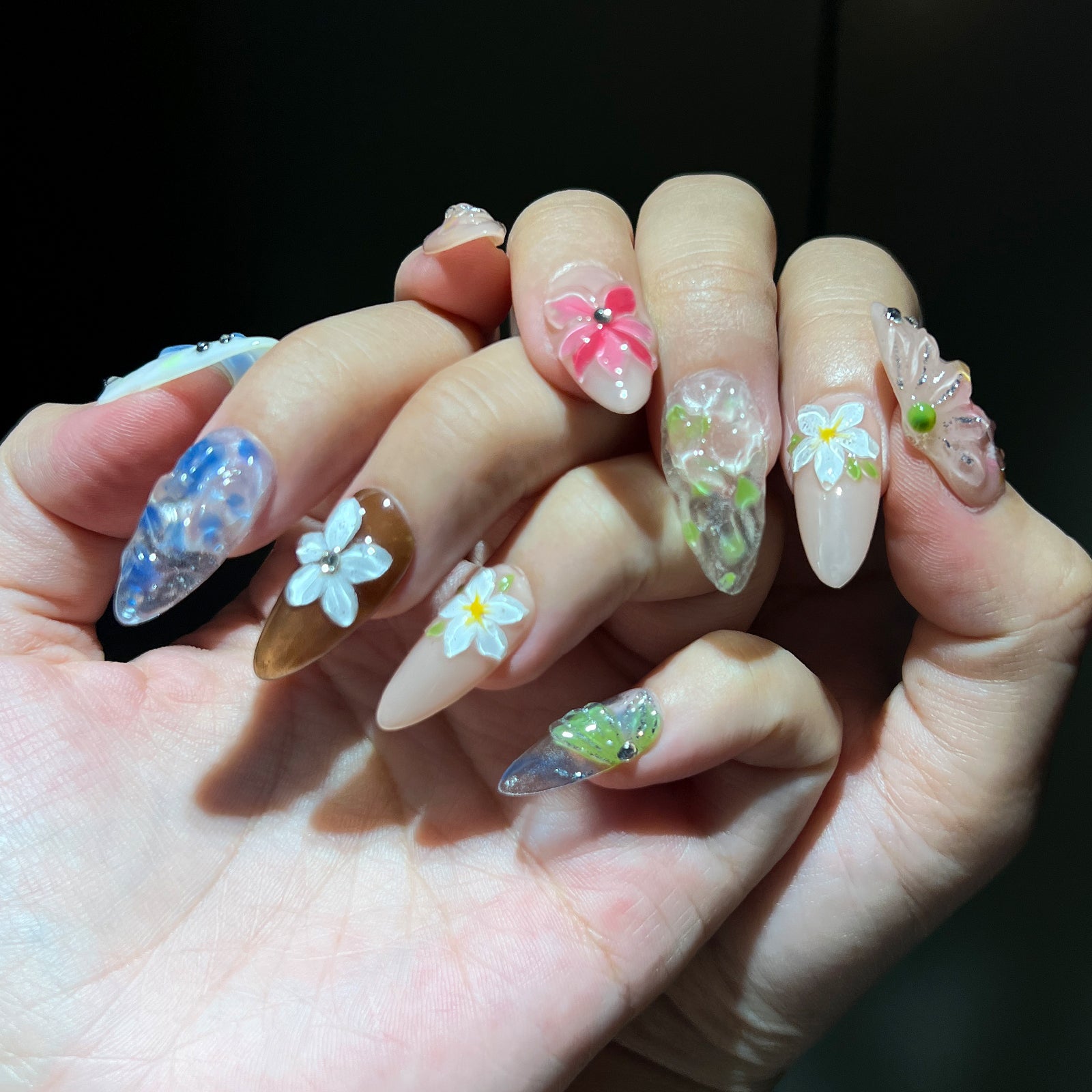 Siva Nail, Floral Daydream, Blooming Art, Handmade Press on Nails