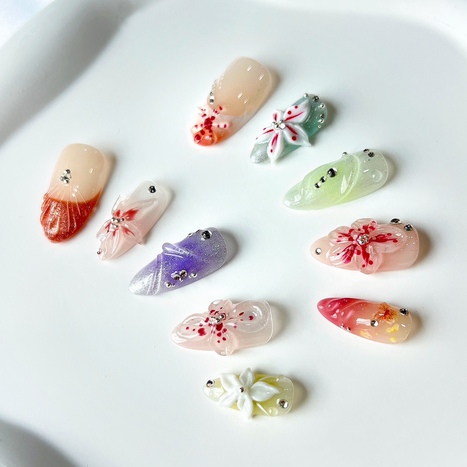 Siva Nail, Floral Fantasy, Soft Spring, Handmade Press on Nails
