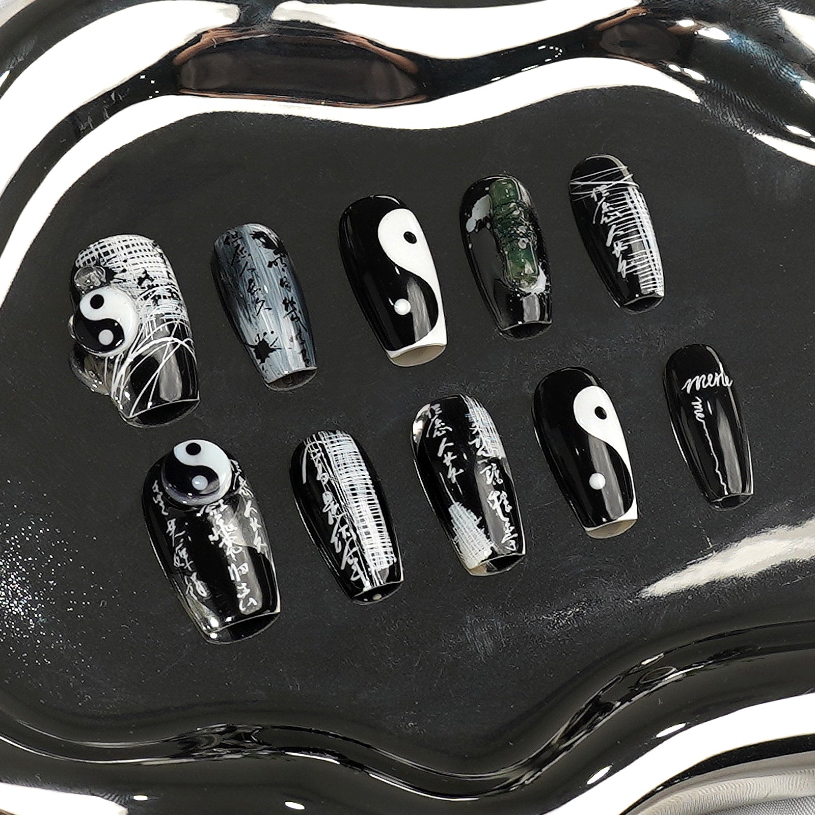 Siva Nail, Chaos, Black & White Harmony, Handmade Press on Nails