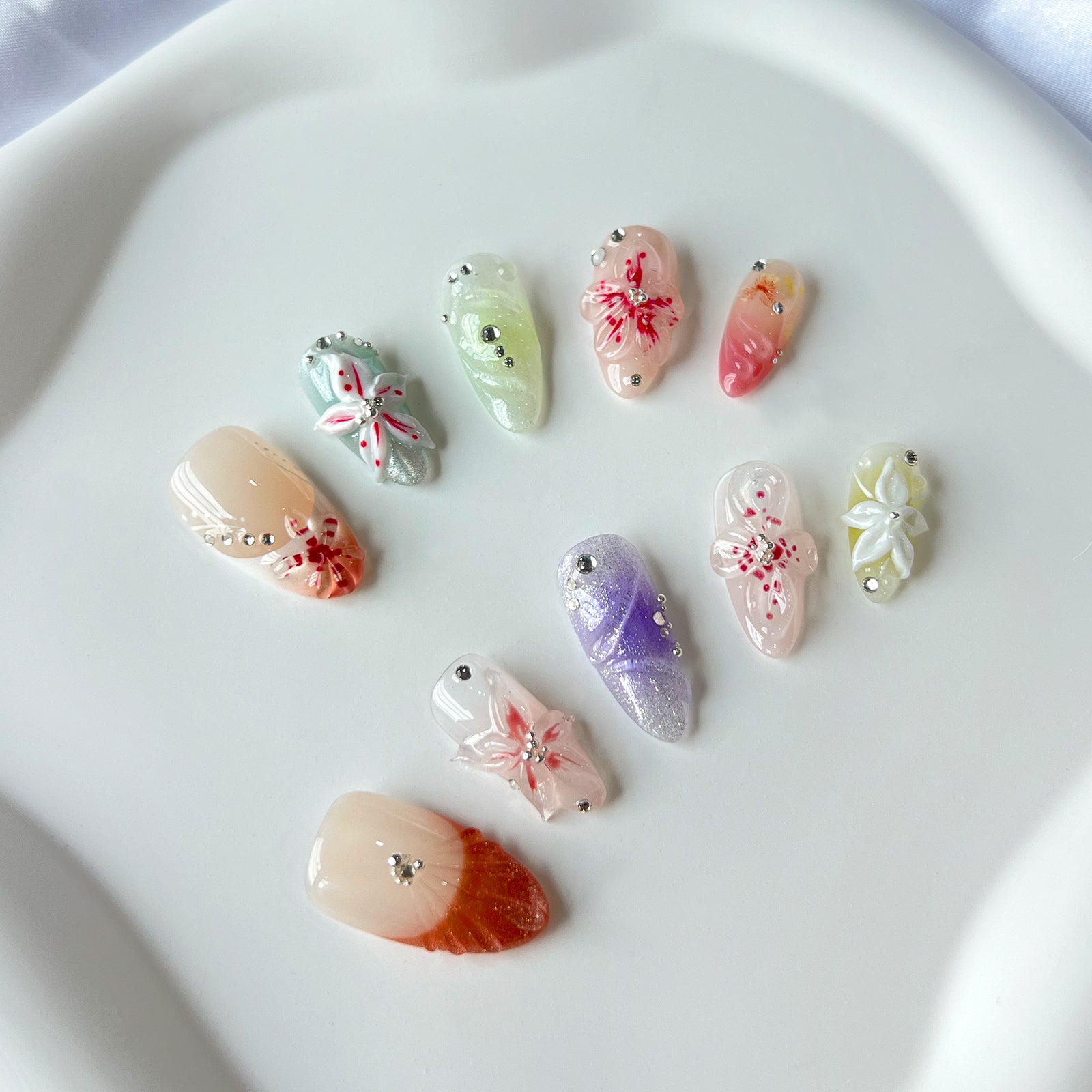 Siva Nail, Floral Fantasy, Soft Spring, Handmade Press on Nails