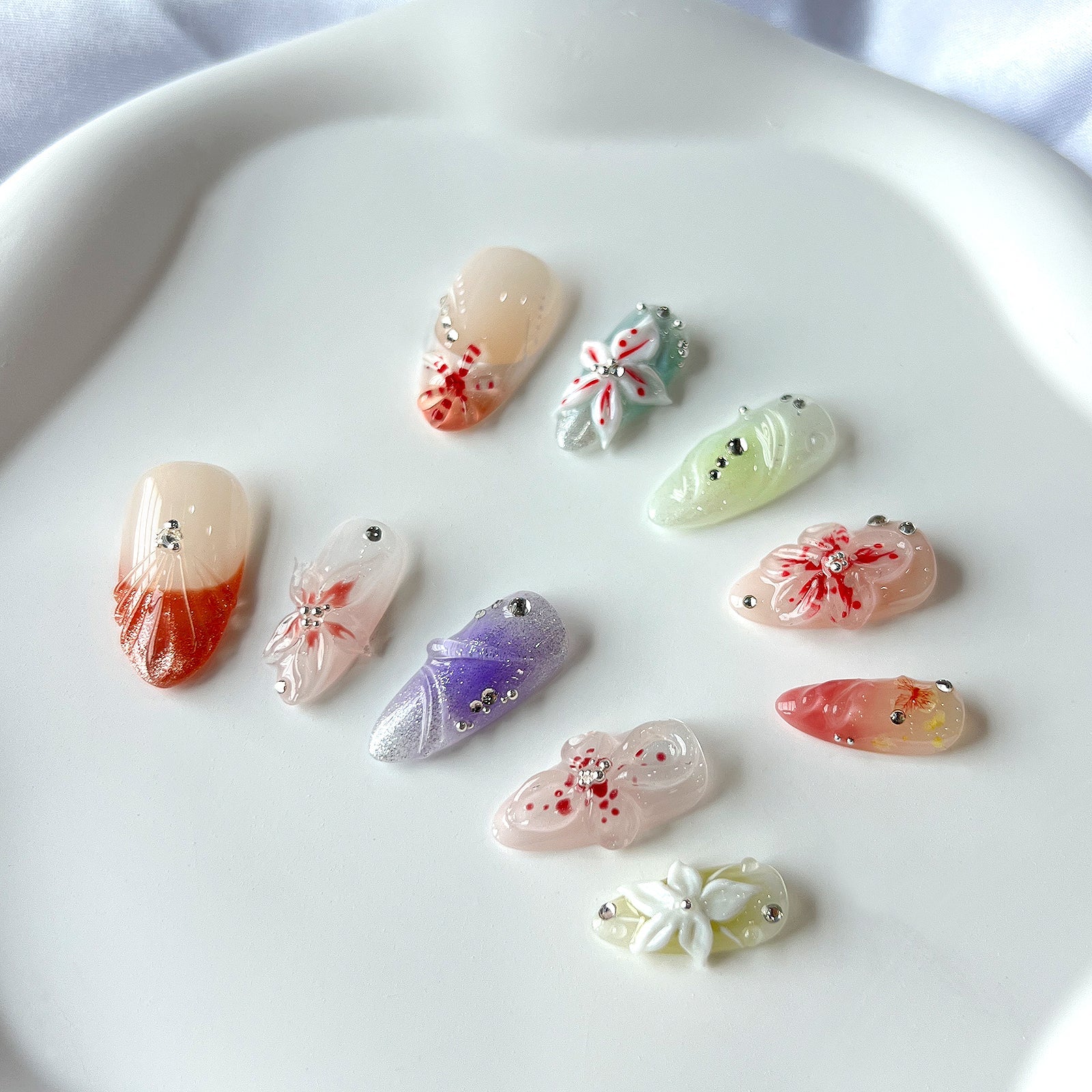 Siva Nail, Floral Fantasy, Soft Spring, Handmade Press on Nails