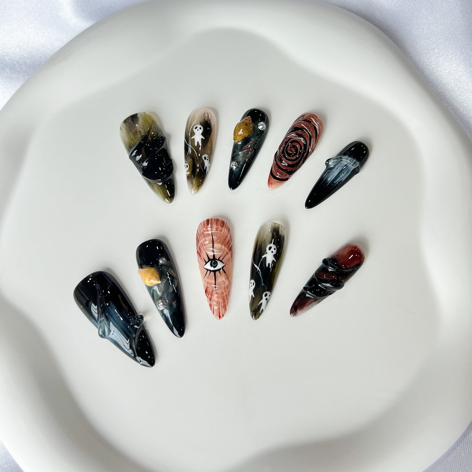Siva Nail, Phantom Mirage, Artistic Halloween, Handmade Press on Nails