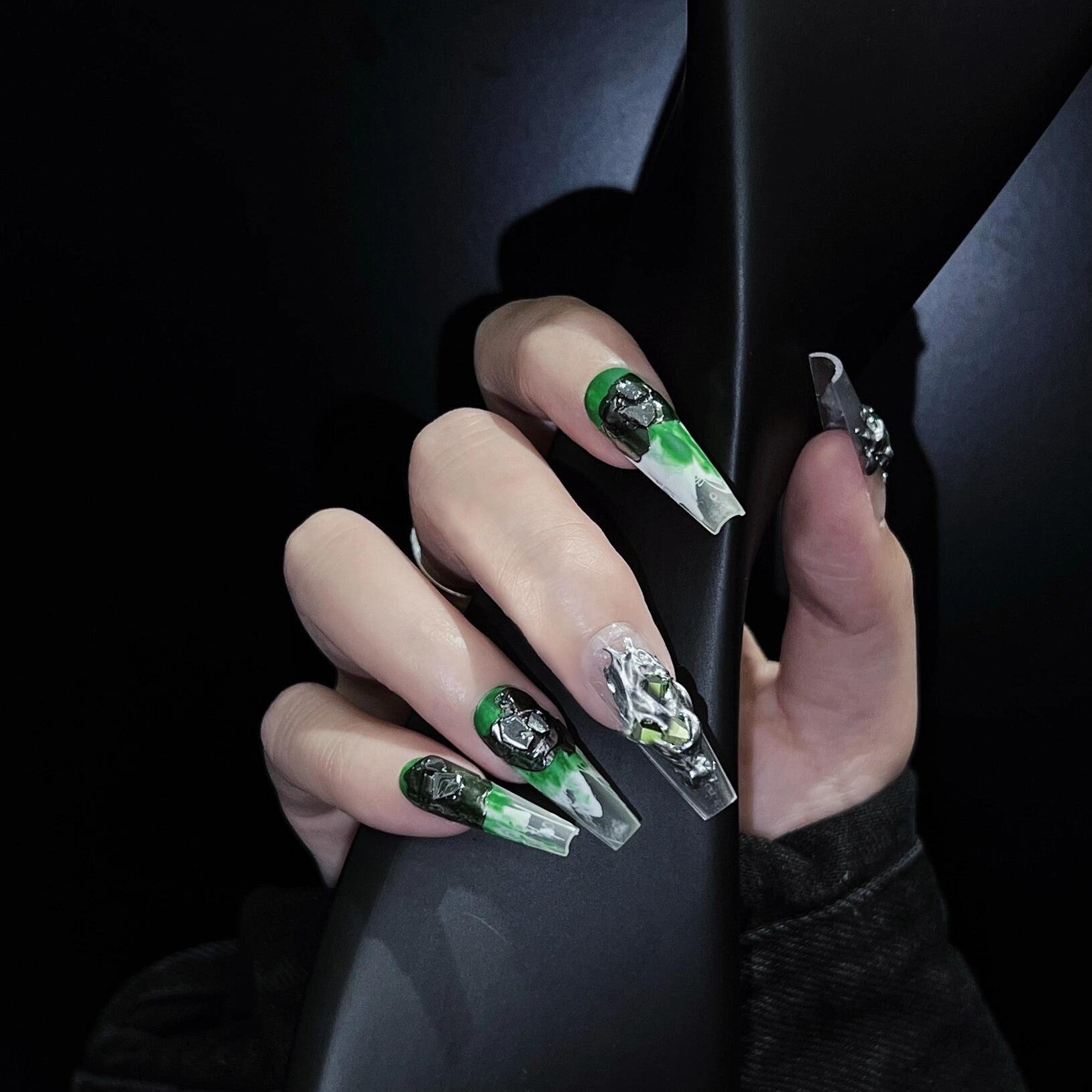 Siva Nail, Emerald Phantom, Gothic Mystique, Handmade Press on Nails