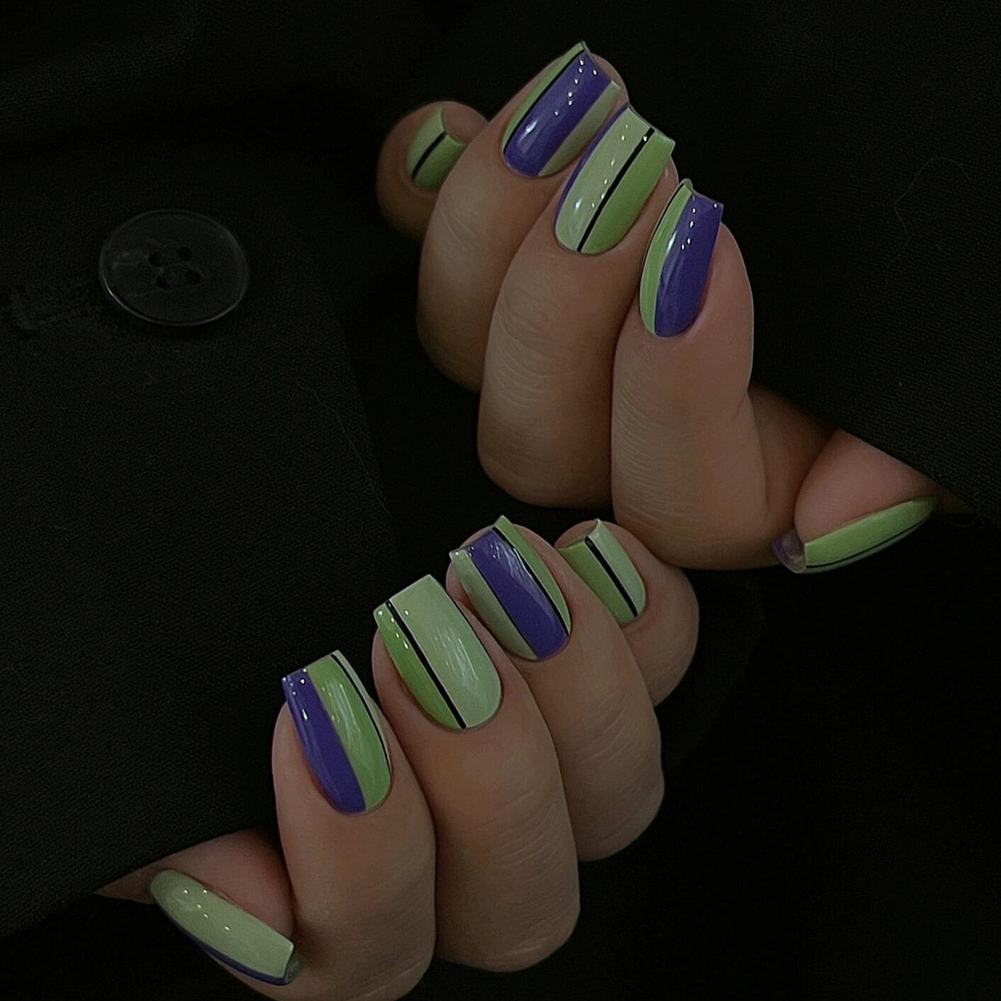 Siva Nail, Pastel Lines, Modern Chic, Handmade Press on Nails