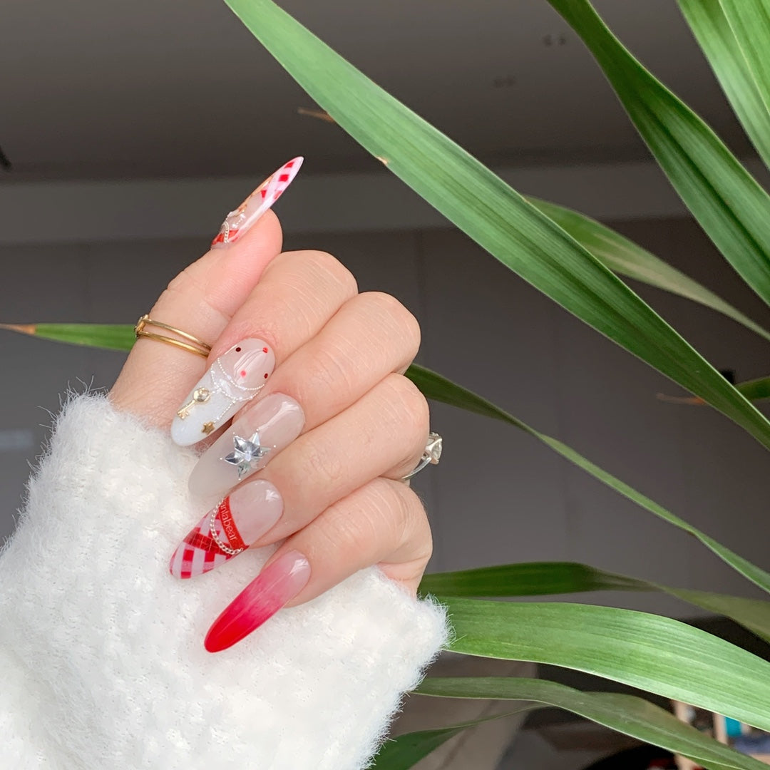 Siva Nail, Scarlet Silhouette, Festive Cheer, Handmade Press on Nails