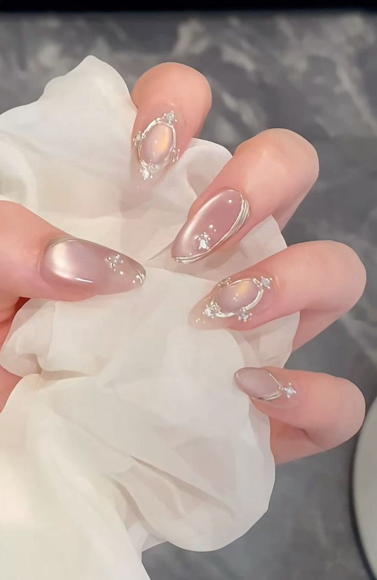 Siva Nail,Moonlit Veil – Opal Gradient,with Silver Trim Handmade Press On Nails