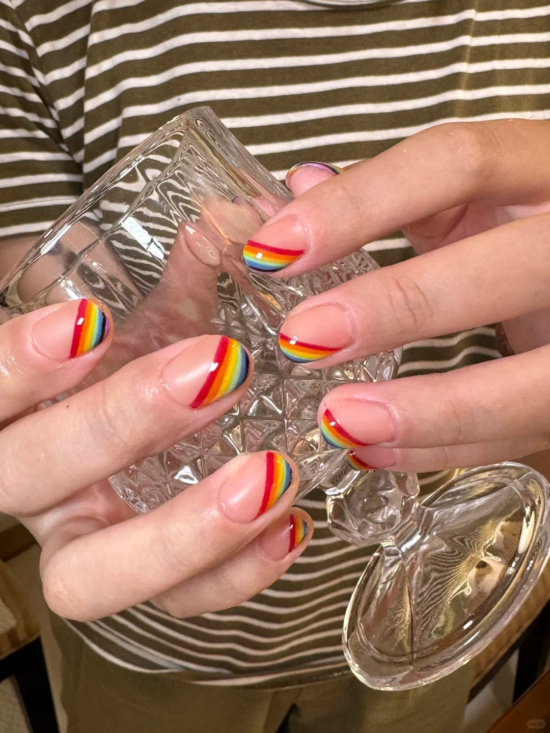 Siva Nail,Rainbow Arch Oval – Bold Multi-Color Design Handmade Press on Nails