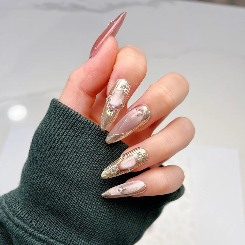 Siva Nail, Reusable Pink Buccellati-Style Handmade Press on Nails